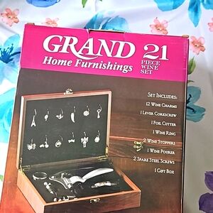 Great Chrustmas Gift , Comes With ALL The Gadgets. 1-piece wine set